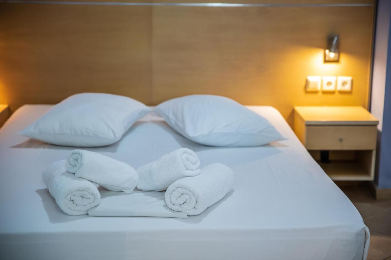 Elati Beach Aparthotel Nydri  Esterno foto
