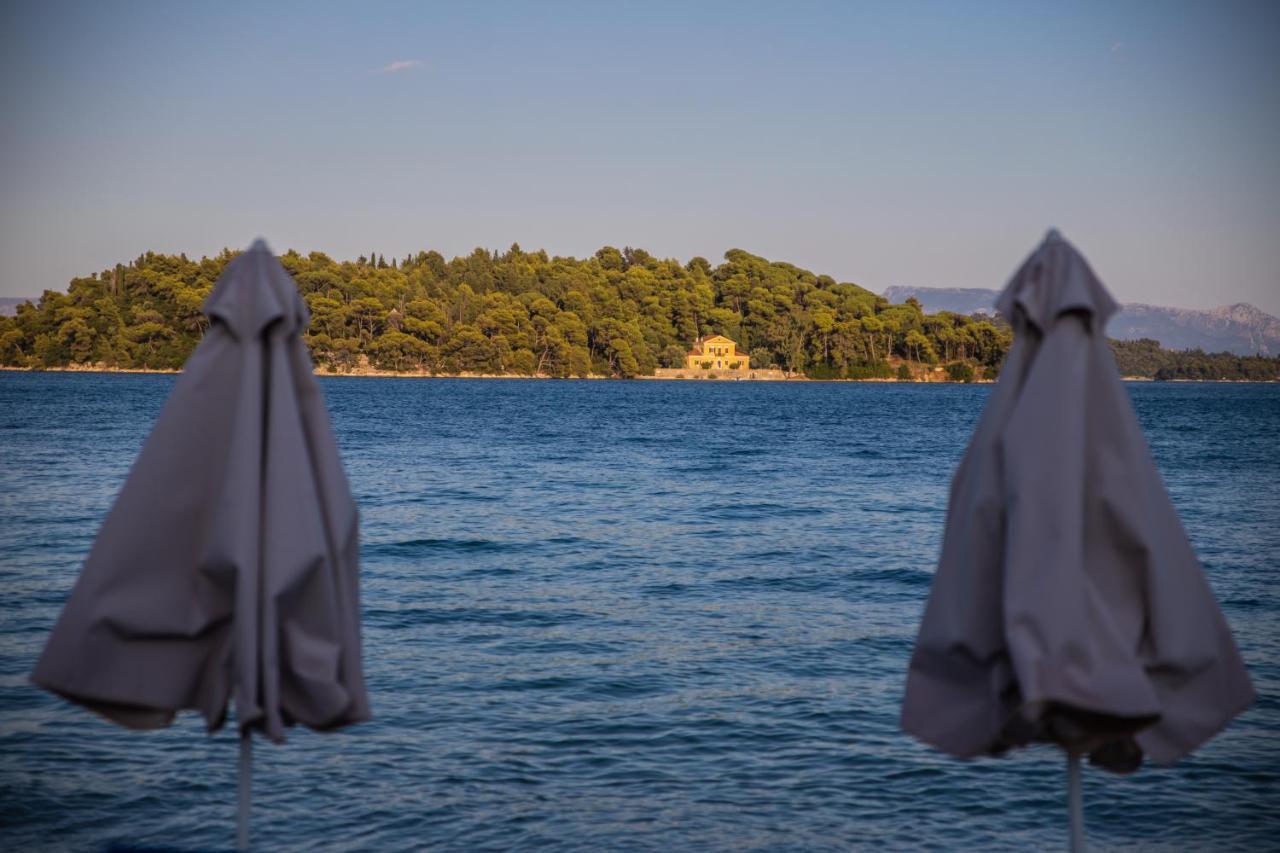 Elati Beach Aparthotel Nydri  Esterno foto