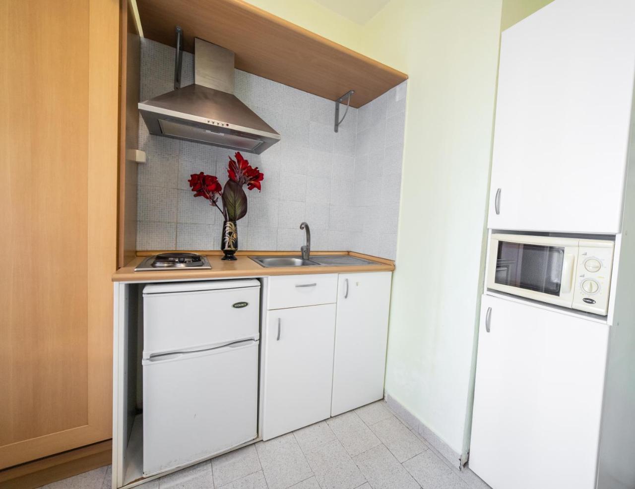 Elati Beach Aparthotel Nydri  Esterno foto